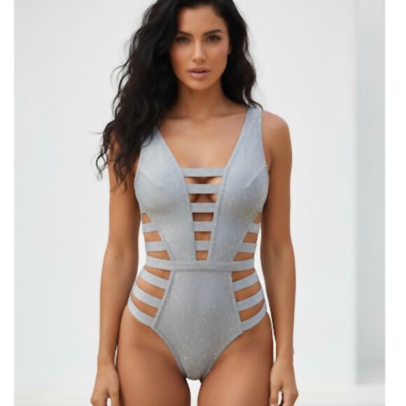 NEW WOW Couture SILVER Sexy Strappy Cheeky Bandage One Piece Swimsuit Size Small - Picture 1 of 10